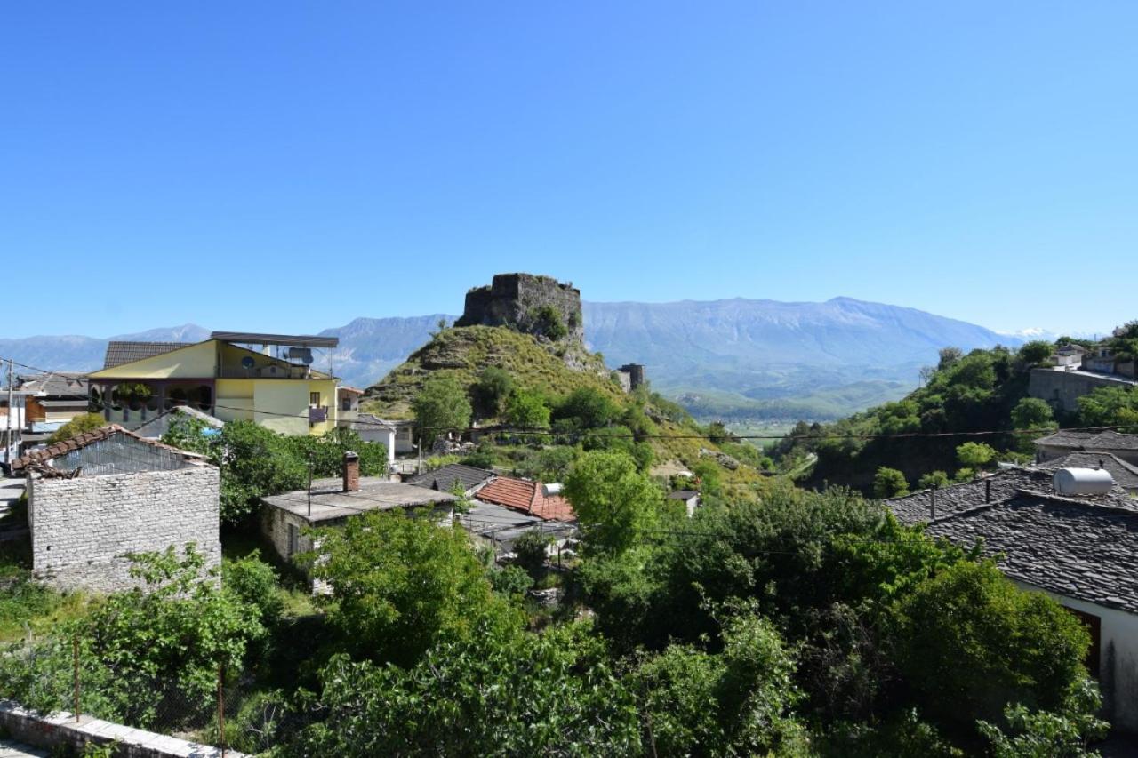 Hotel Brahimi Gjirokaster Luaran gambar