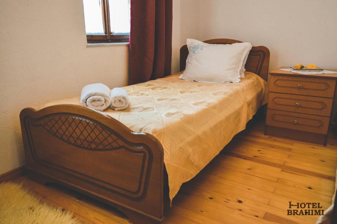 Hotel Brahimi Gjirokaster Luaran gambar